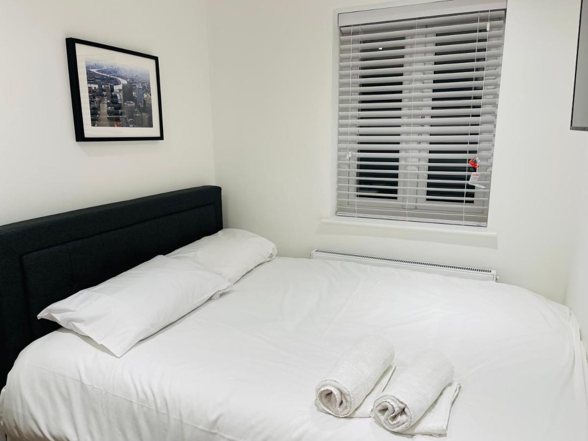Riverside Premium En Suite Double Room E14 伦敦 外观 照片